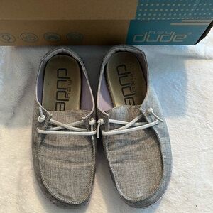 Hey Dudes Youth SZ 4